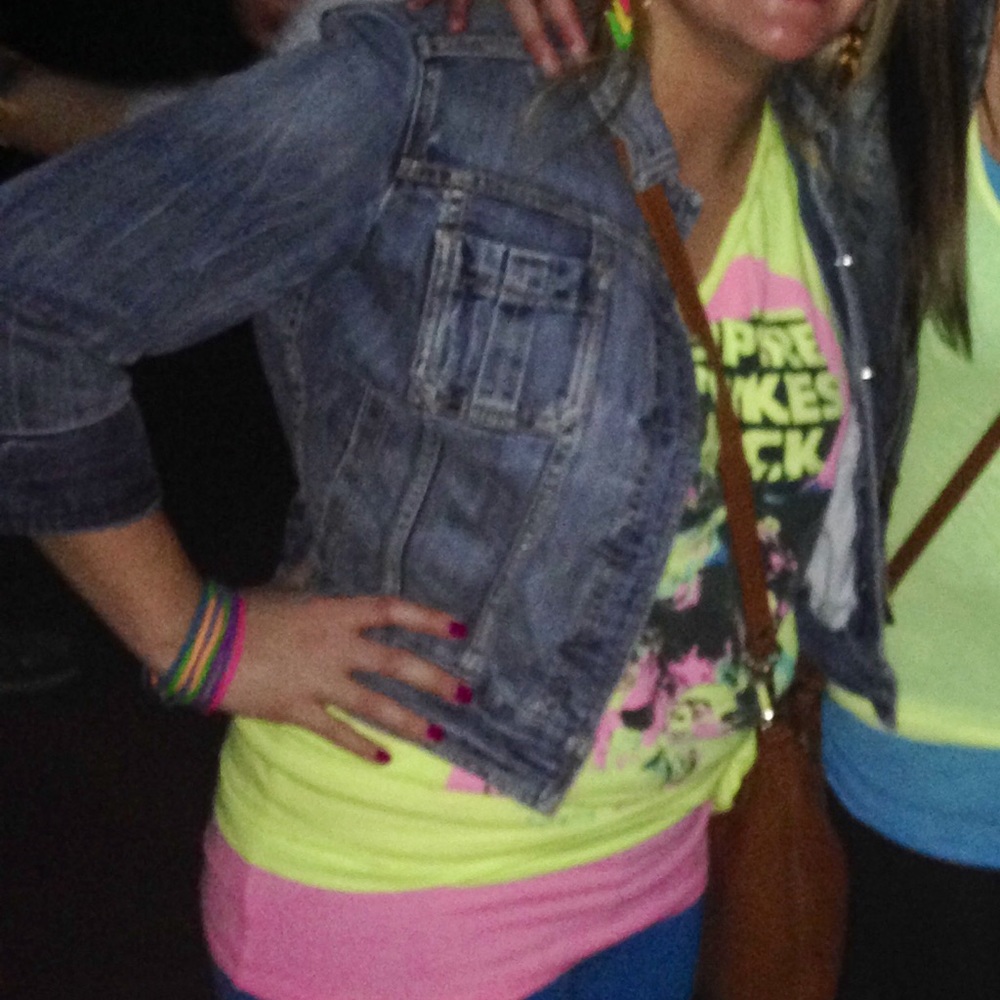 Jean jacket - Picture 6 of 7
